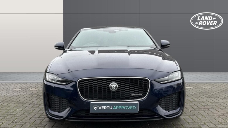 Jaguar XE 2.0 D200 R-Dynamic SE Black 4dr Auto Diesel Saloon